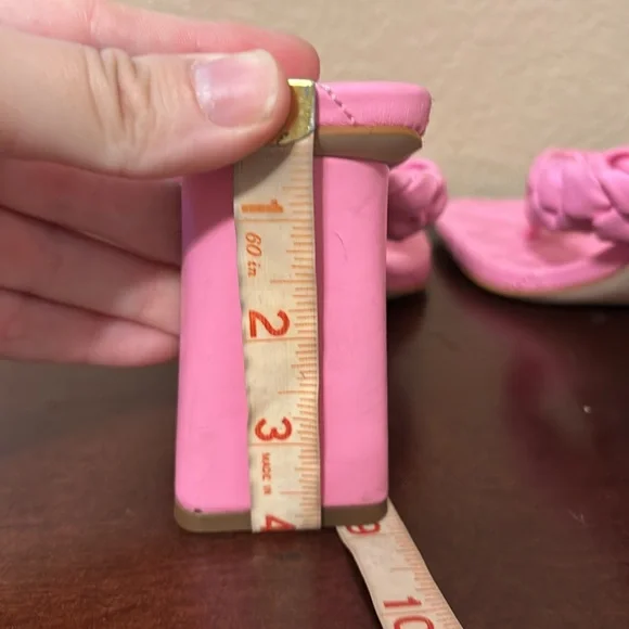 Jessica Simpson Barbie Core Pink Thong Heels Sz 9 - Picture 8 of 10